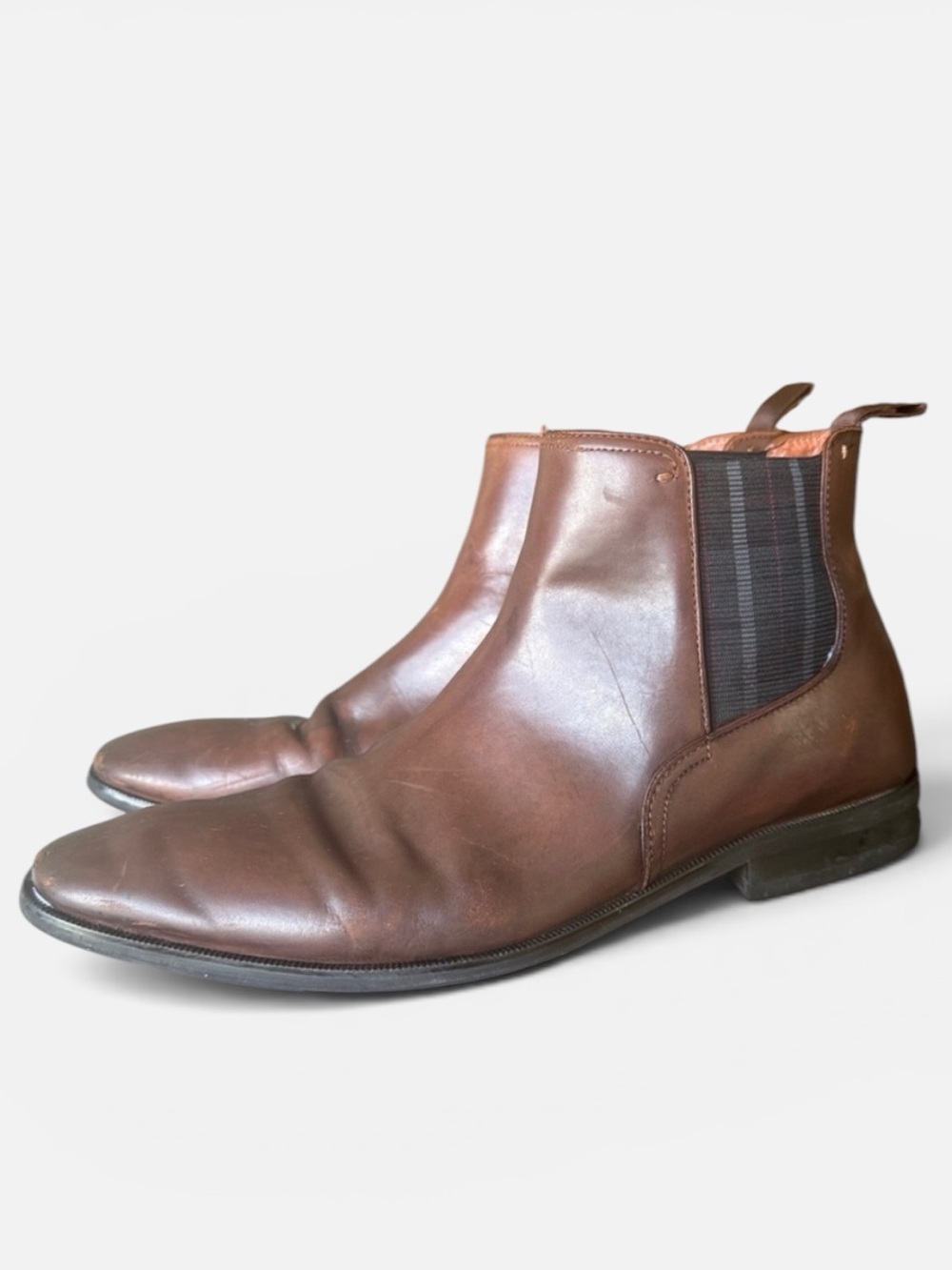 FLORSHEIM men’s genuine leather boots pull on style brown with plaid siding 9.5